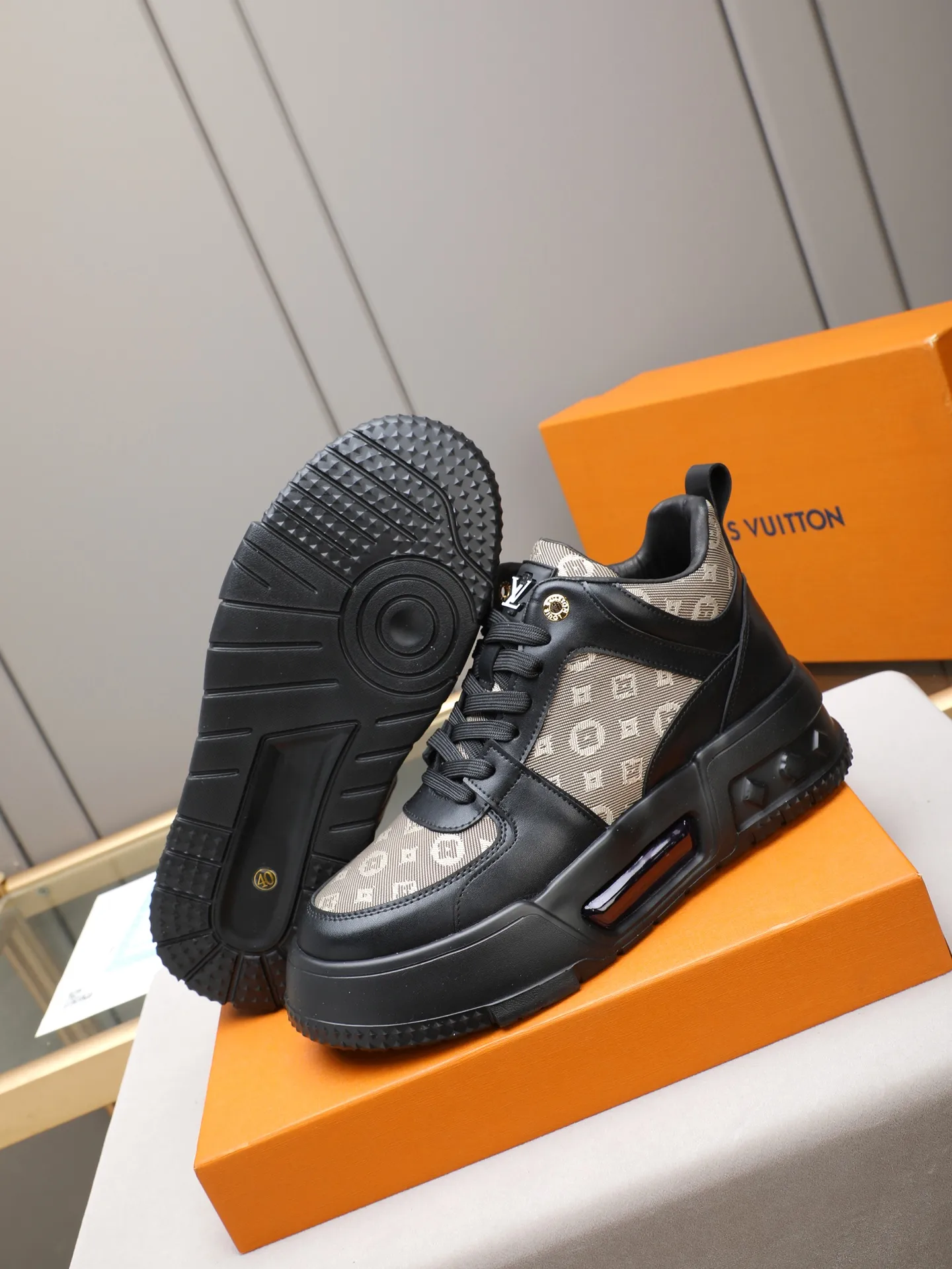 PP460 High Top Men's [LV] Autumn and winter high top classic hot style💝 👣👣Perfect last shape, beautiful design style 💋 💋This winter is no longer cold😢😢Cow leather➕LV special material➕Breathable sheep lining➕Non-slip and wear-resistant foam air cushion outsole🎩A must-have for fashionable men❗Number: 38-44 (45 custom-made) The real thing looks better🎬The real thing looks better👅, 5 colors to choose from